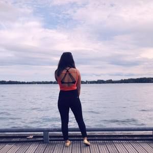 Meet your Posher, Aanal